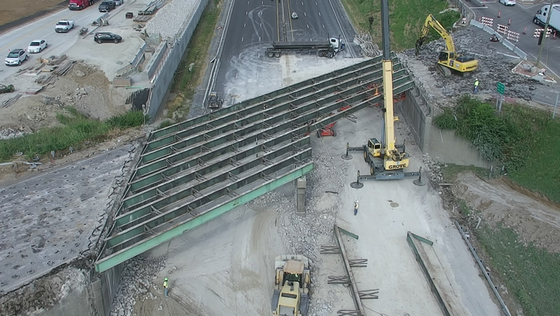 Construction on Washington Street/Elizabeth Avenue bridge at I-270